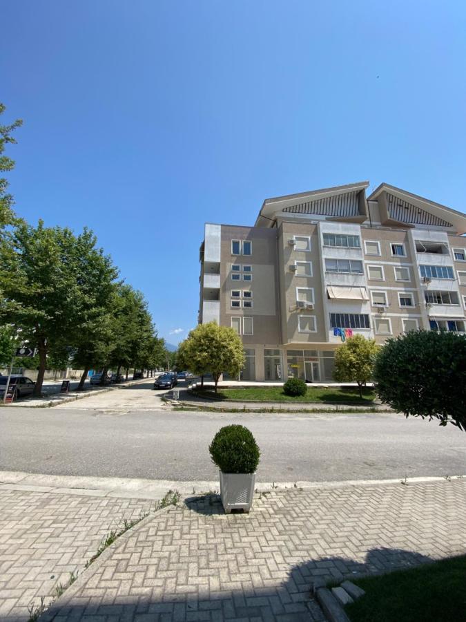 Chloe Apartament Berat Buitenkant foto