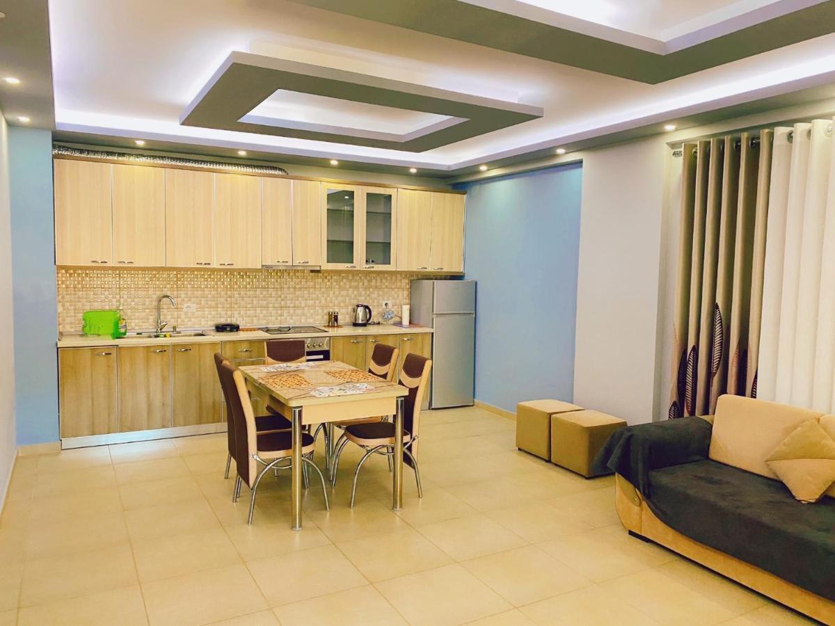 Chloe Apartament Berat Buitenkant foto