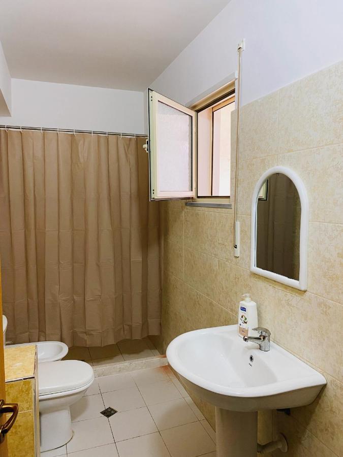 Chloe Apartament Berat Buitenkant foto